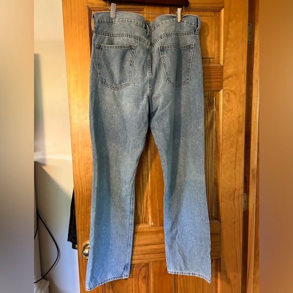 Old Navy Straight Jean - Picture 3 of 4